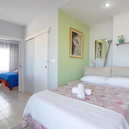 176 Alicante